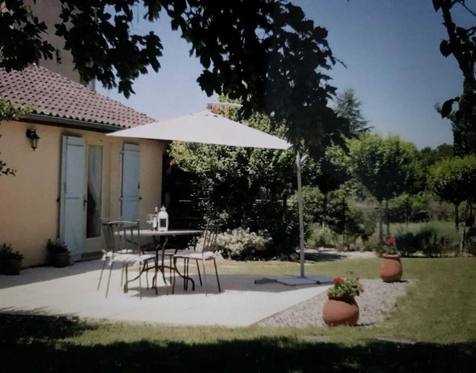 Chez Louis Gites Fumel Luaran gambar